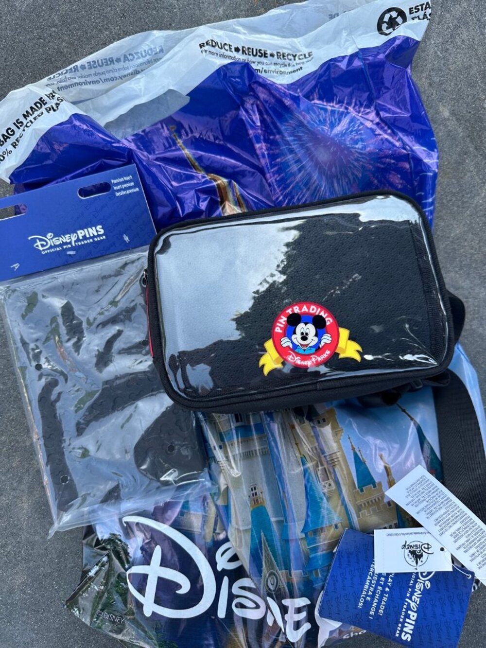 Disney Parks Pin Trading Fanny Pack Belt Bag + Extra Pin Boards NWT